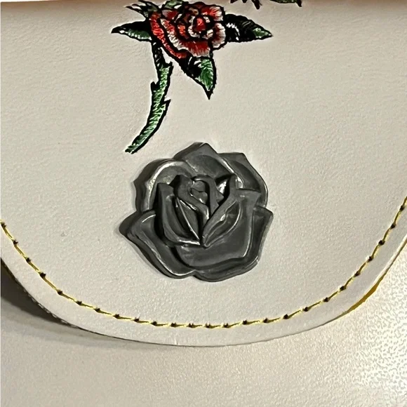 Y2K Leather Ed Hardy Sunglass Case - Picture 7 of 10